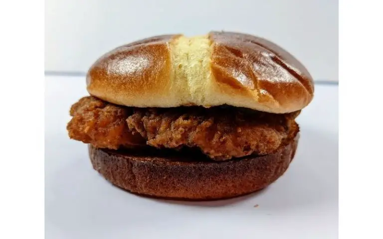 McDonald’s Crispy Chicken Sandwich Review: Is it Enough Against the Competition?