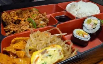 Samwon Garden spicy bulgogi lunch special- Banh Mi Fresh (400 x 250 px) (4)