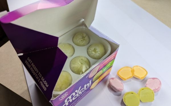 My Mochi Ice Cream folding packaging - BanhMiFresh.com