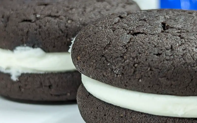 Oreo cakesters super close-up - banhmifresh.com