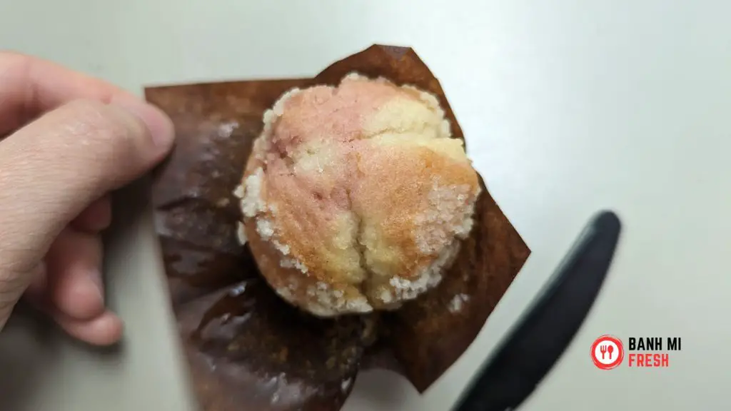 Marketside strawberry and creme muffins overhead view on wrapping - banhmifresh.com