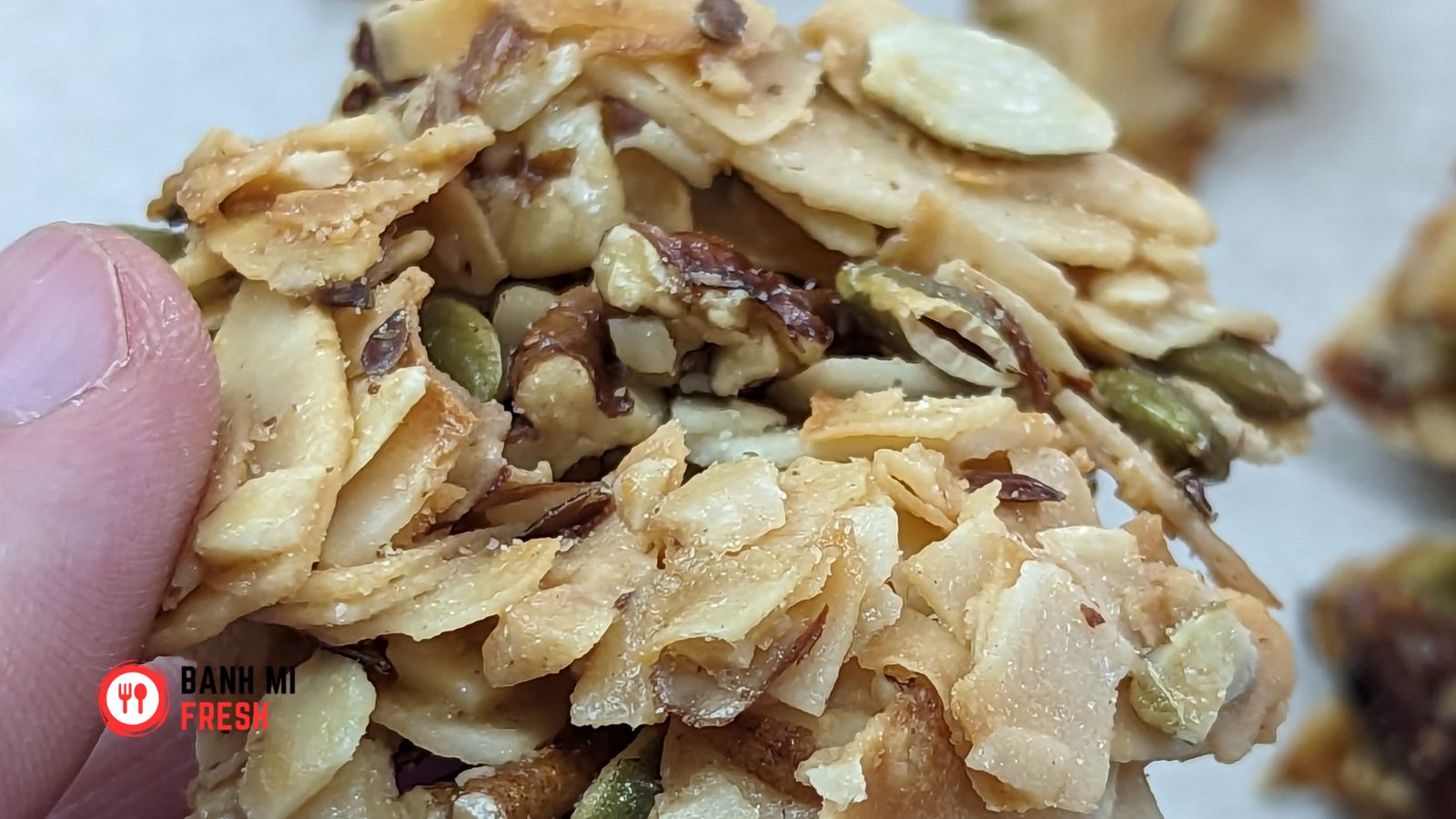 Innofoods Almond + Pecan Clusters Review It’s Crunchy, Nutty, and Oh