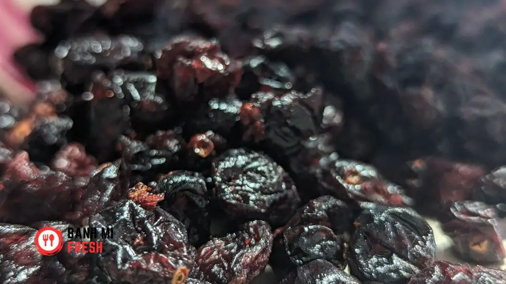 Ocean spray craisins close up - banhmifresh.com