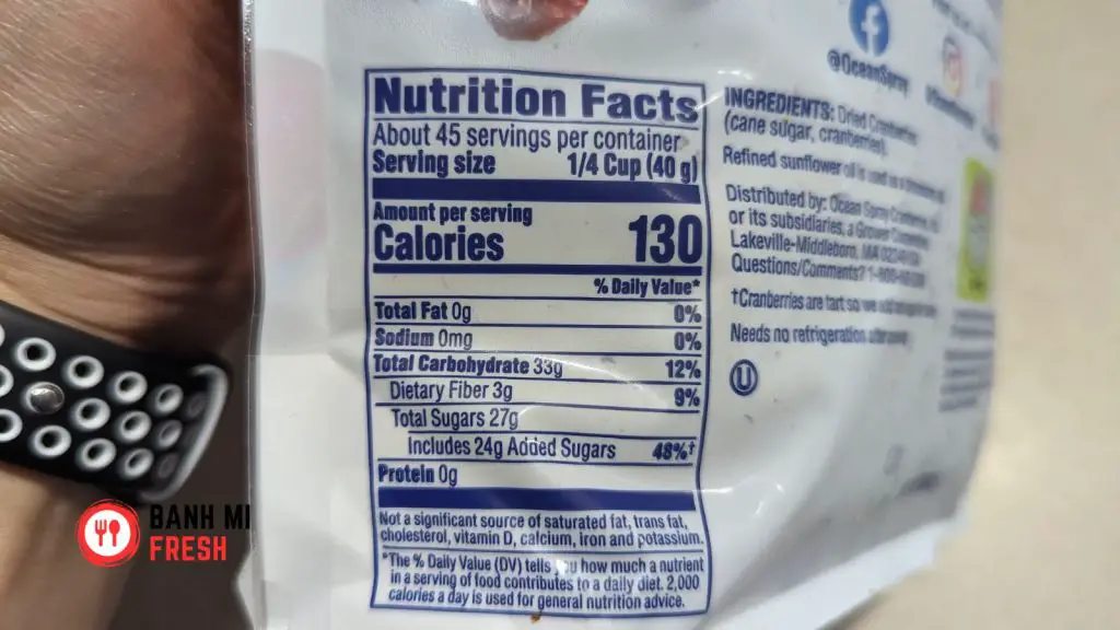 Ocean spray craisins pouring back of bag nutritional facts - banhmifresh.com